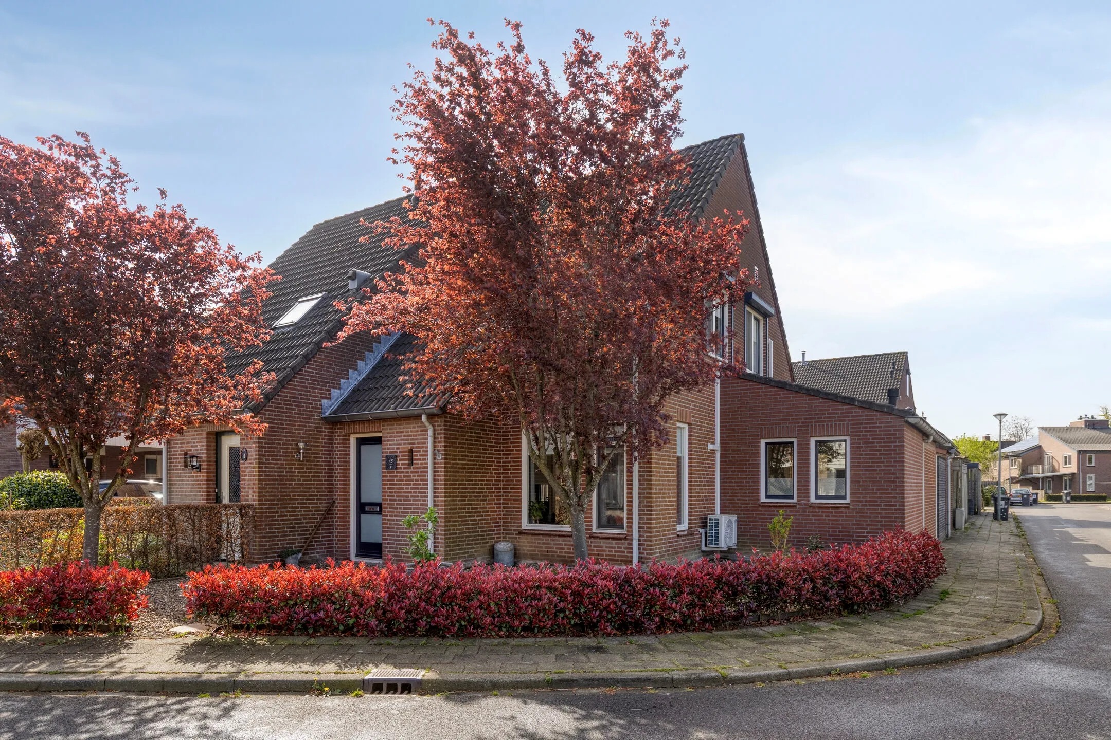 Hoekwoning van Myrlaerstraat 13 in Meerlo