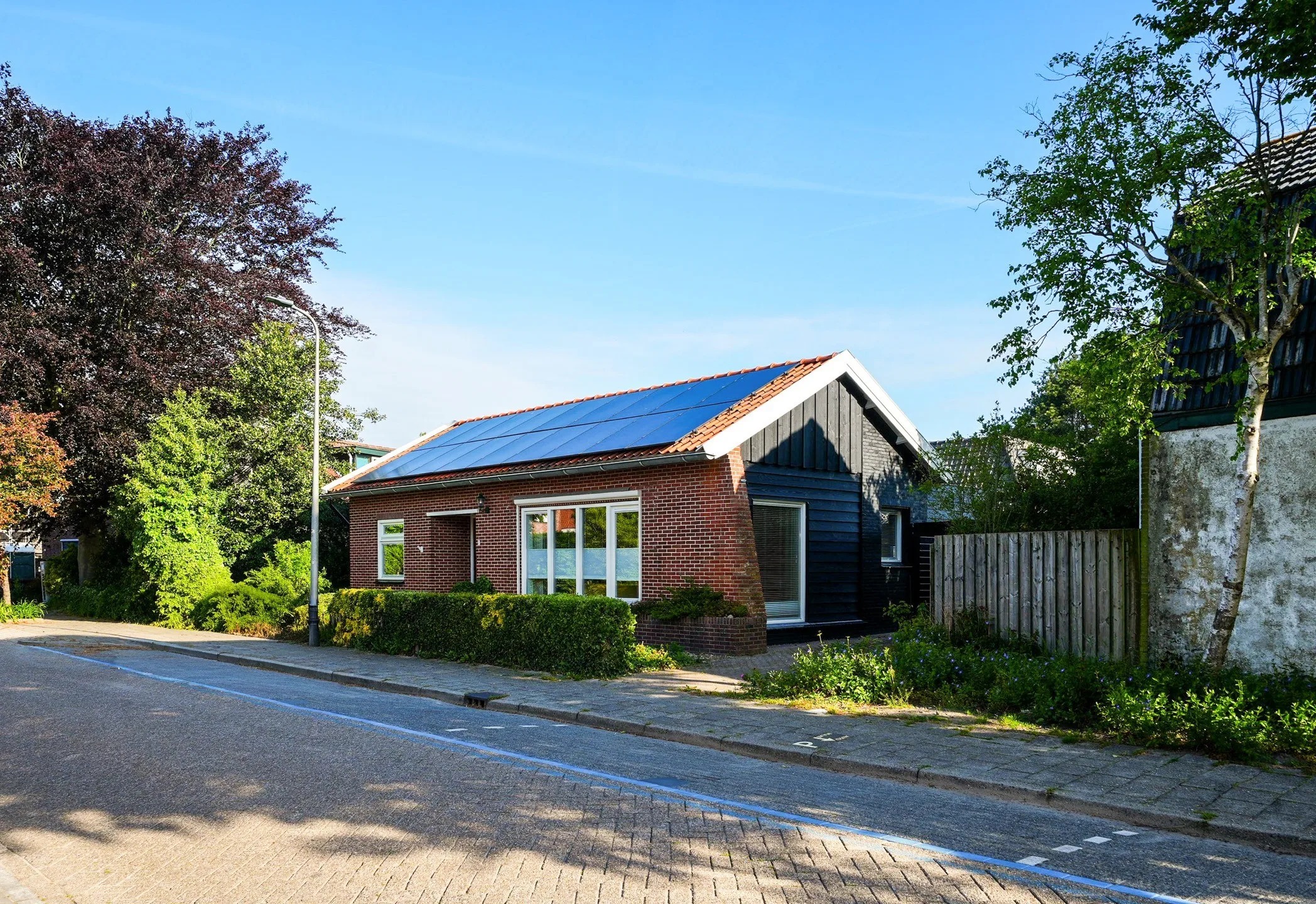 Vrijstaande woning (semi-bungalow) Burgerhoutstraat 2 Den Burg