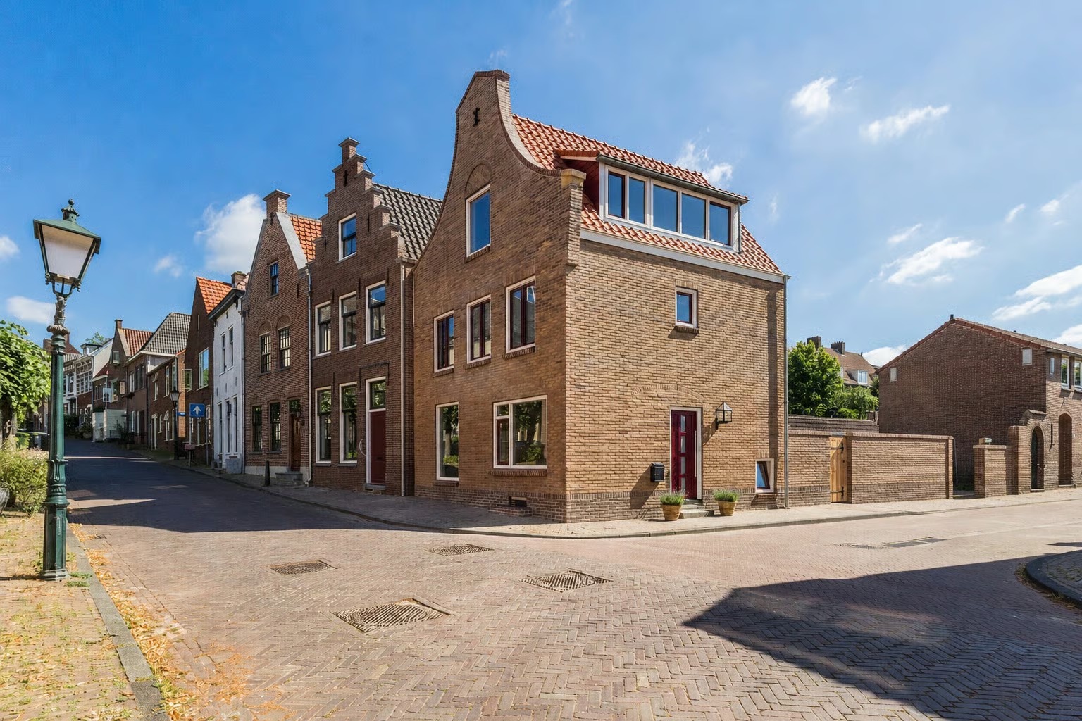 Hoekwoning Zuidwal 38 in Rhenen