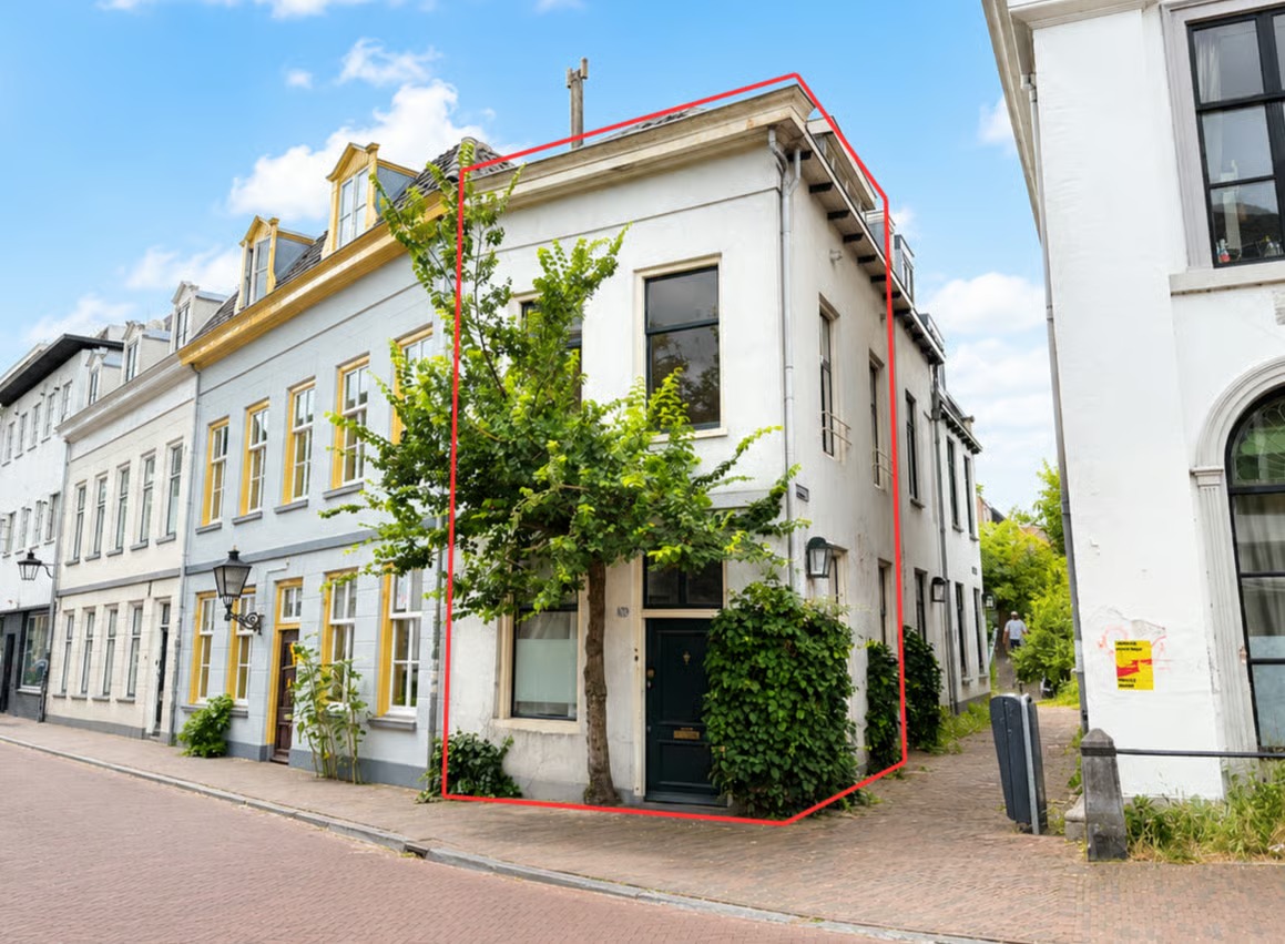 Hoekwoning Wijde Begijnestraat 128 in Utrecht