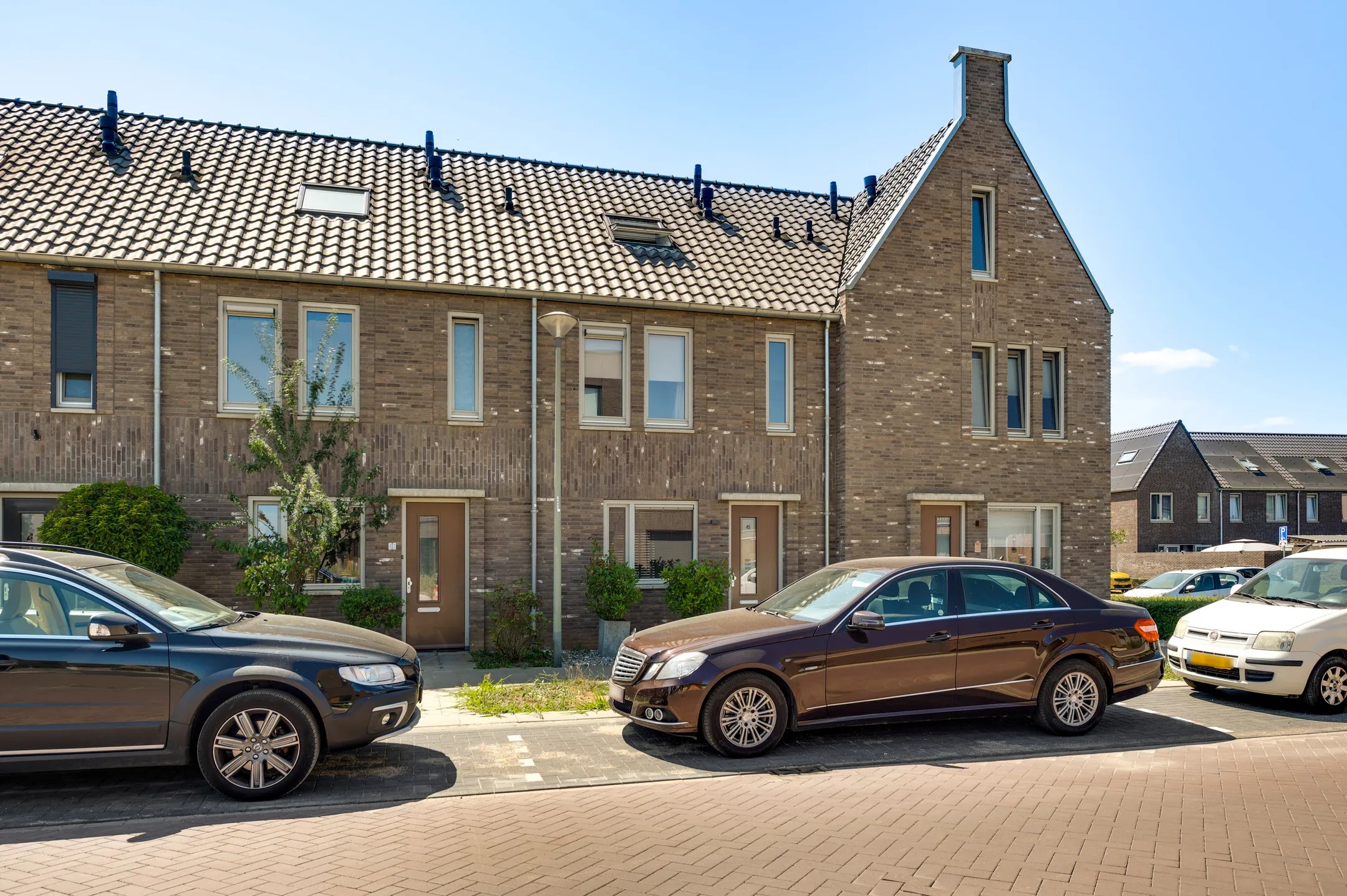 Tussenwoning Niellerveld 45 in Roermond