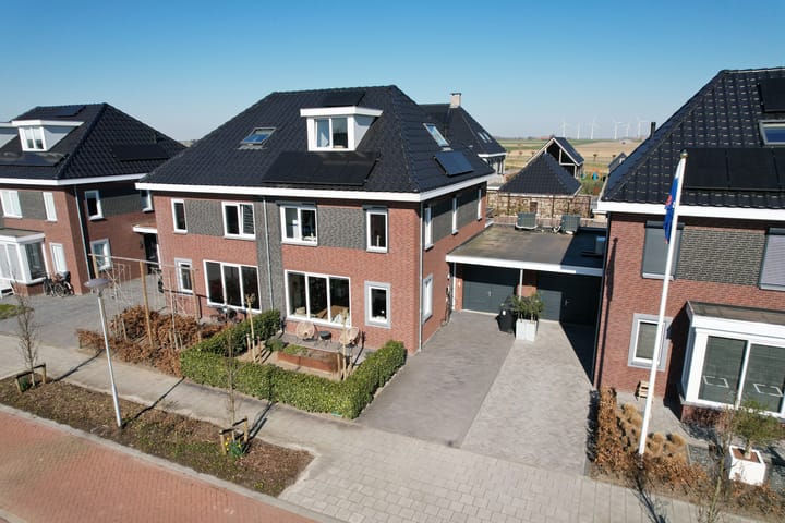 Eengezinswoning, 2-onder-1-kapwoning Lage Weide 6 Sint Philipsland
