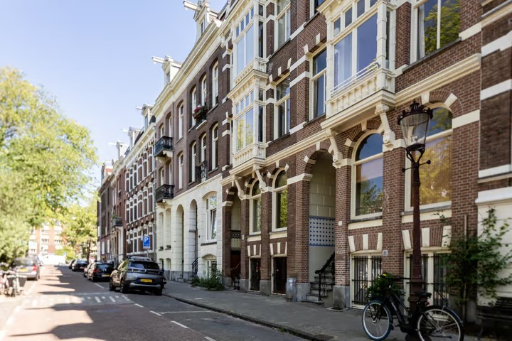 Benedenwoning Jacob van Lennepkade 11 O in Amsterdam
