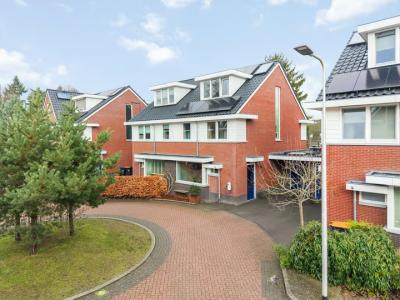 2-onder-1-kapwoning Julianahof 13 in Zeist