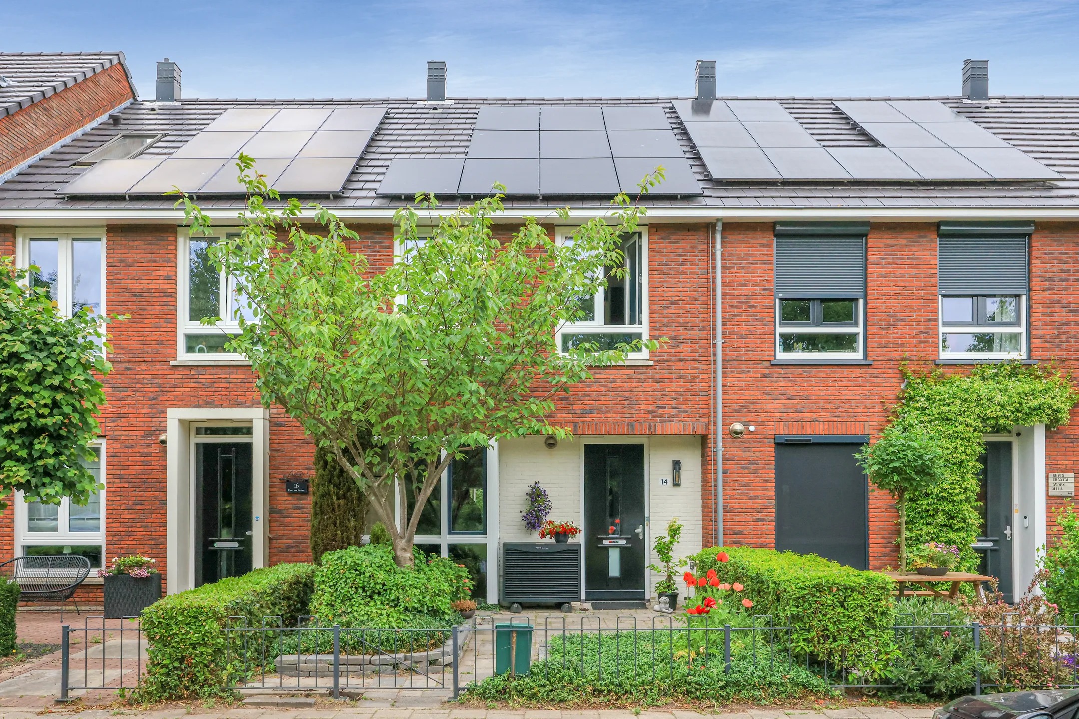 Tussenwoning Avenweide 14 in Heemskerk