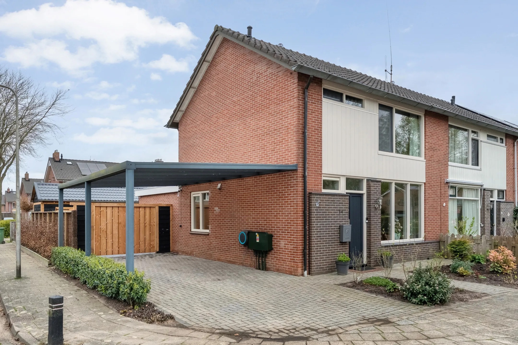 Hoekwoning Rembrandtstraat 14 in Hardenberg