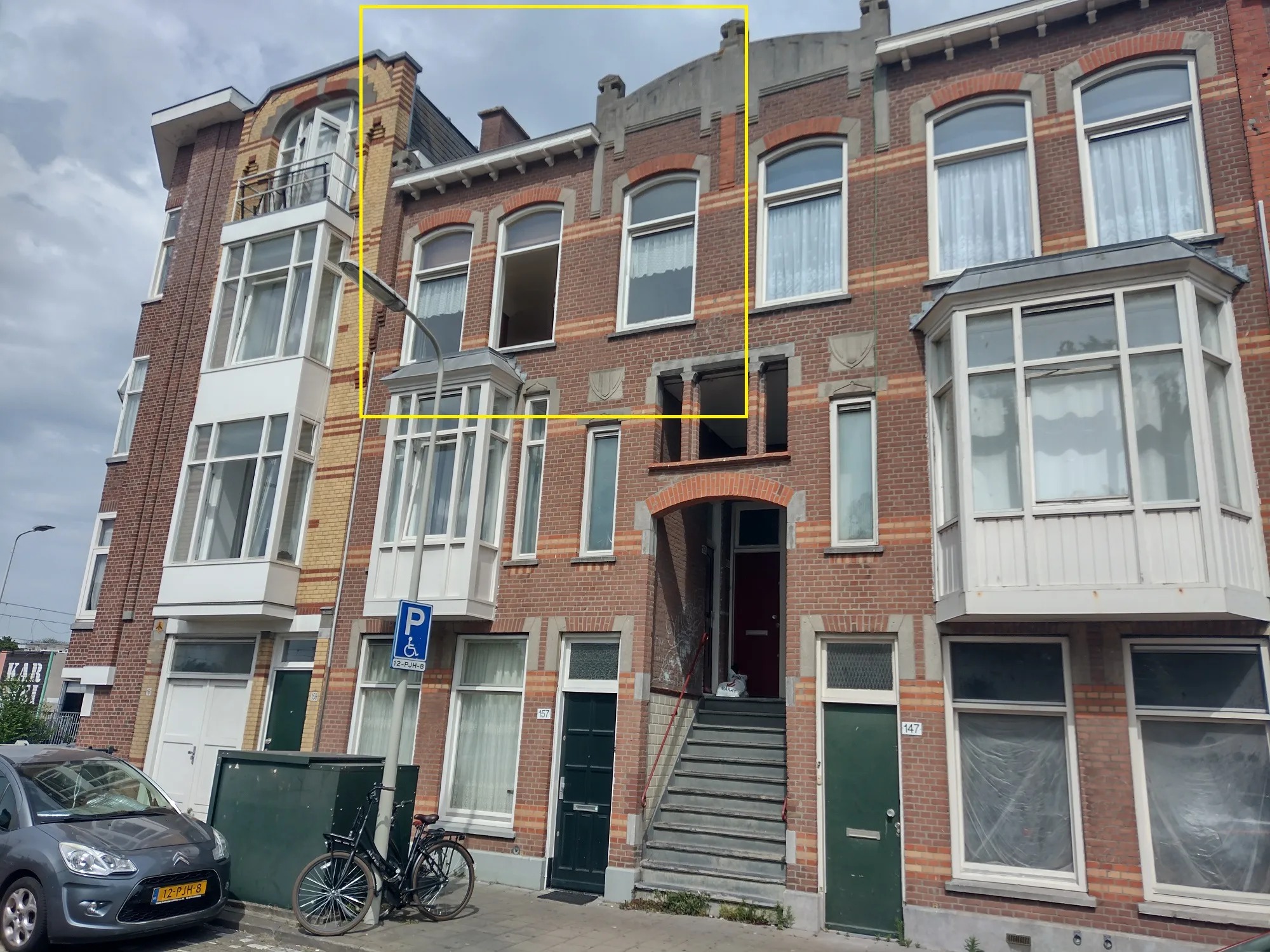 Portiekwoning Delftselaan 153 in Den Haag