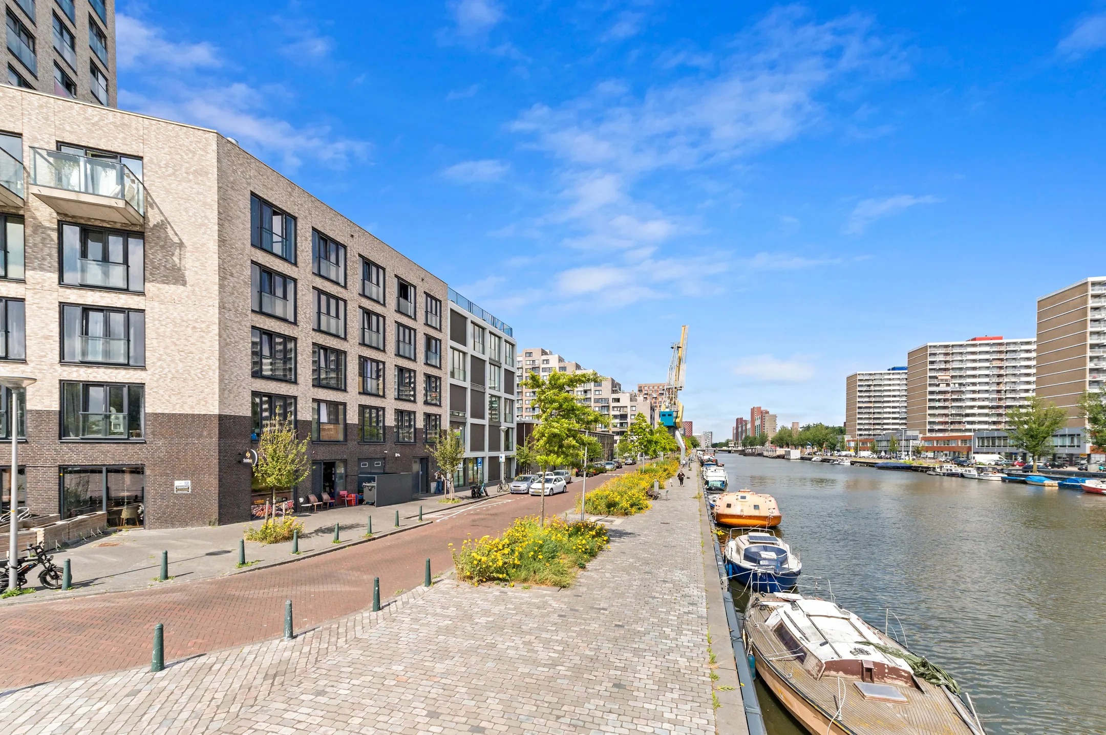 Galerijflat Calandkade 162 S in Den Haag
