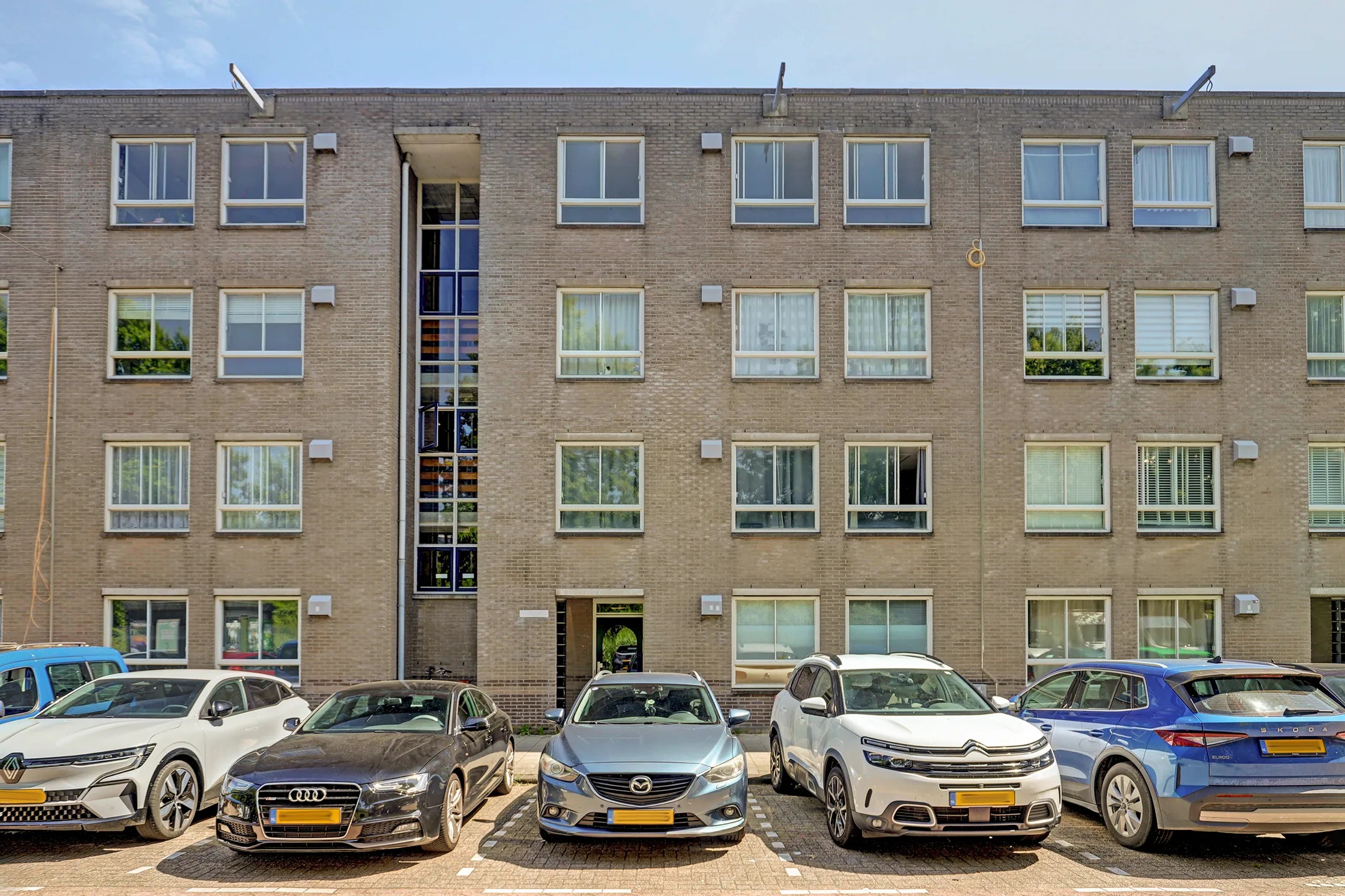 Portiekwoning Boris Pasternakstraat 481 in Amsterdam