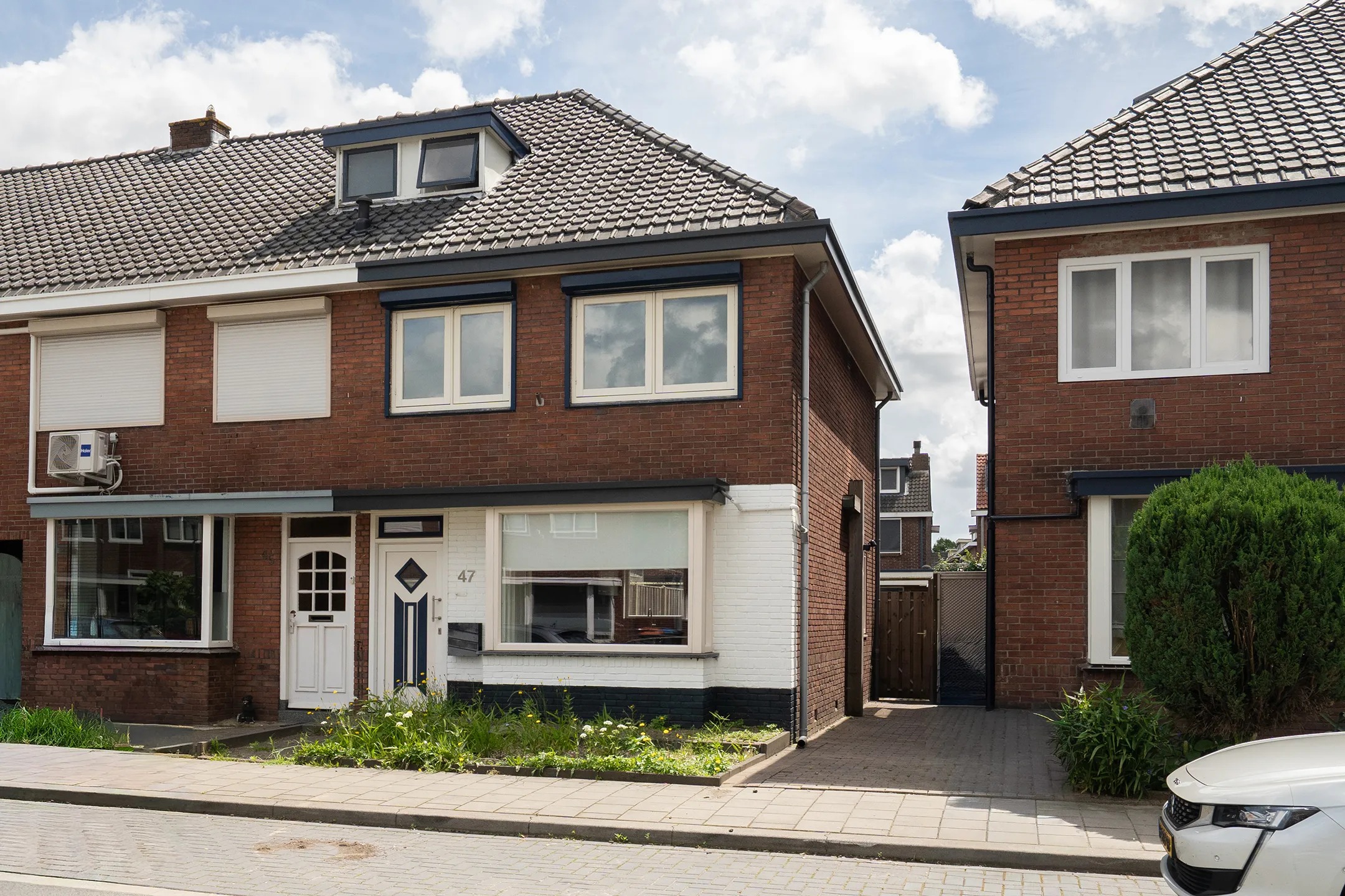 Hoekwoning Elferinksweg 47 in Enschede