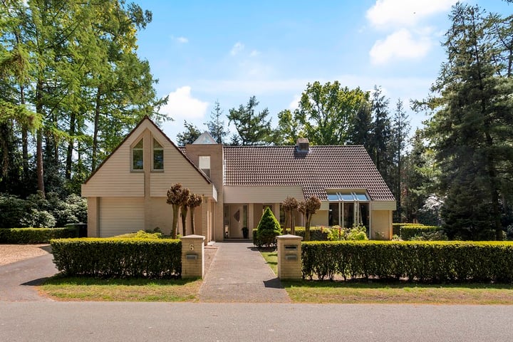 Villa, vrijstaande woning Fuutlaan 6 in Best