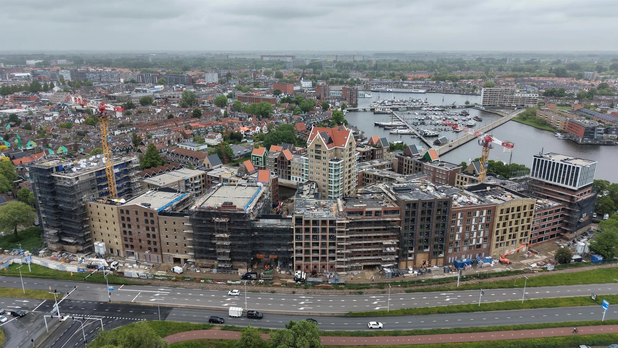 Portiekflat Houthavenkade 198 in Zaandam