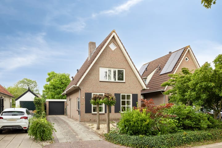 Vrijstaande woning St. Antoniestraat 13 a in Tuil