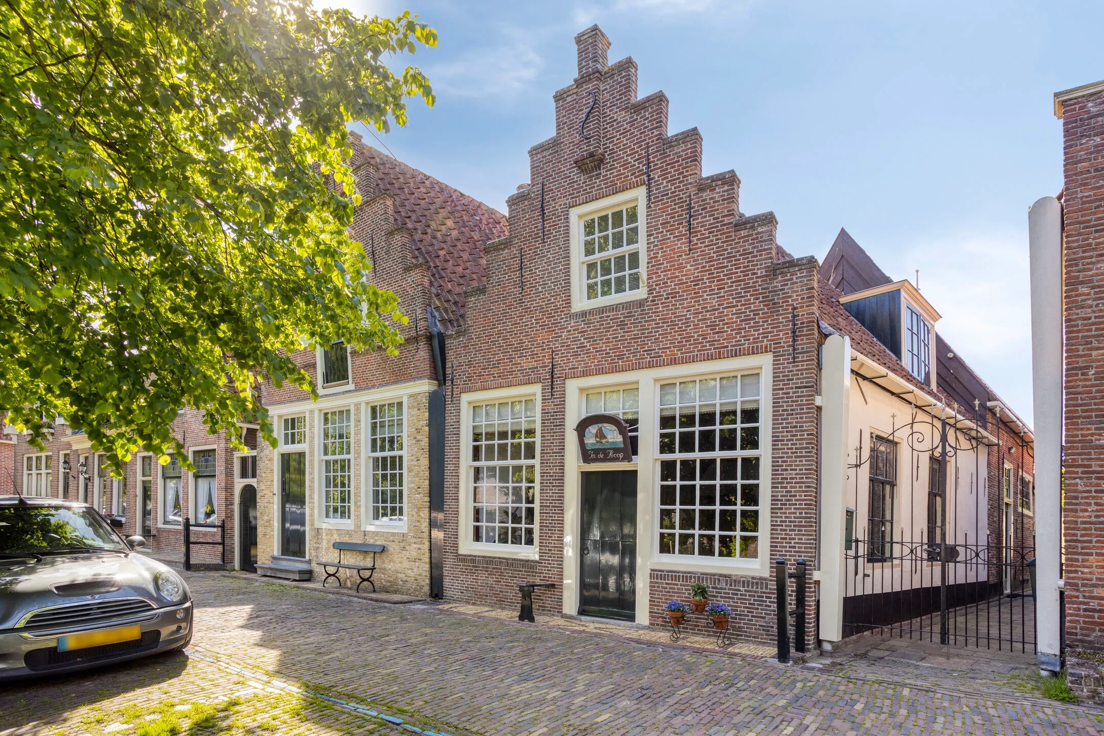 Vrijstaande woning Fluwelen Burgwal 13 in Monnickendam