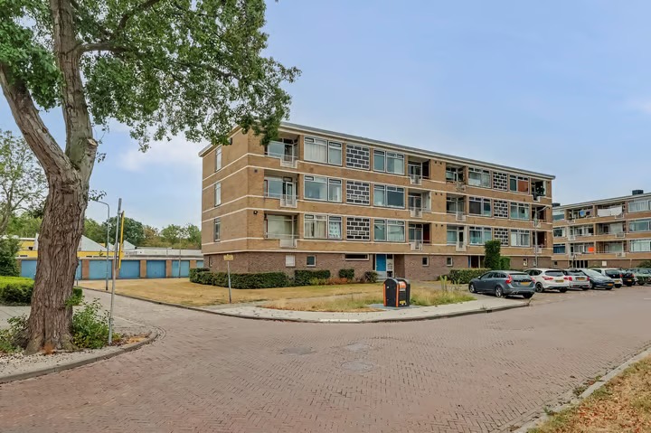 Portiekflat Adriaen Lauwereyszstraat 115 in Middelburg