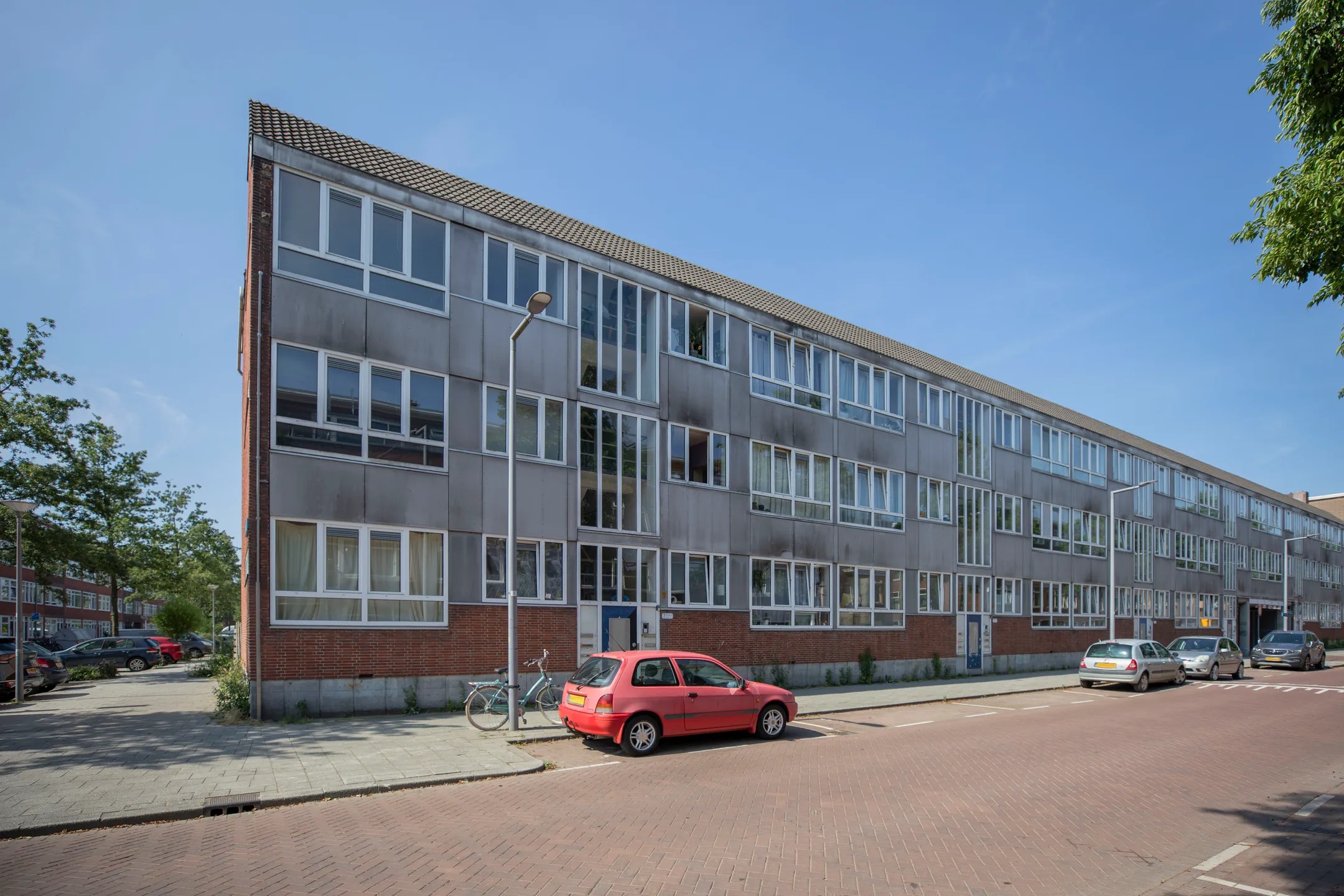 Portiekflat Frans Bekkerstraat 80 B in Rotterdam