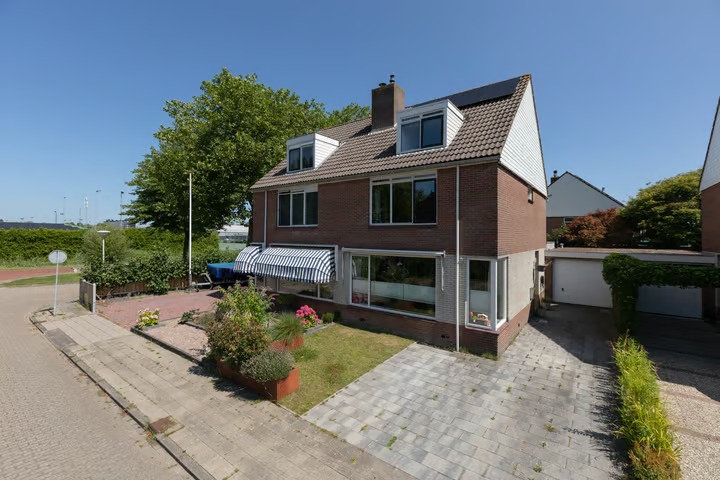 Geschakelde 2-onder-1-kapwoning Kaar 3 in Sneek