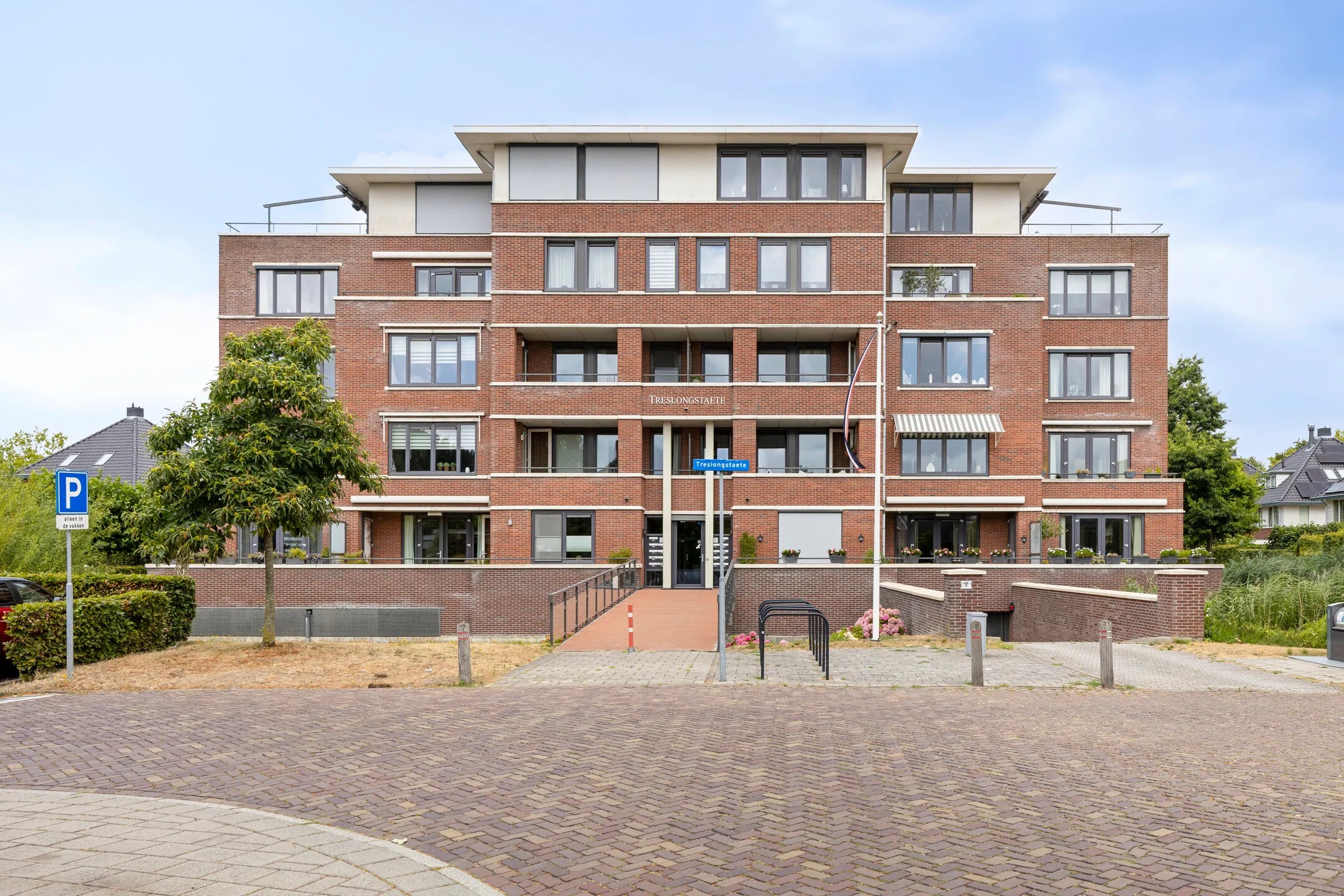 Bovenwoning Treslongstaete 12 in Hillegom