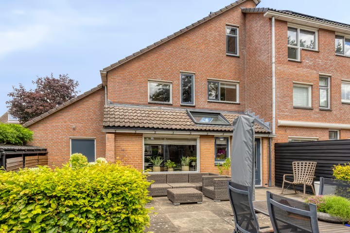 Hoekwoning Hooizolder 14 in Oud-Beijerland