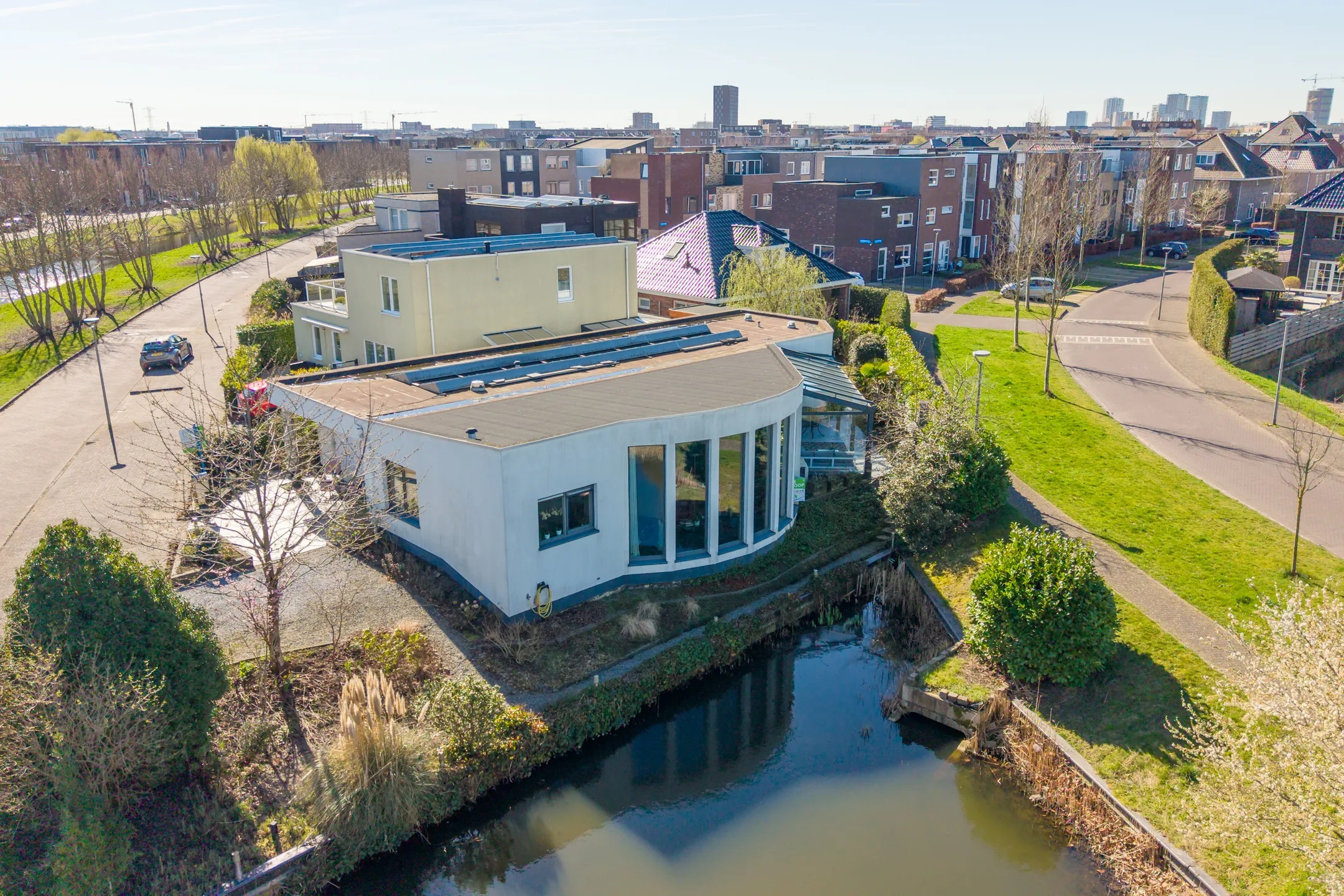 Vrijstaande woning Minervasingel 18 Almere