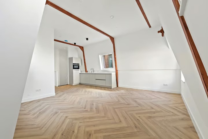 Portiekwoning Spuistraat 65 D in Den Haag