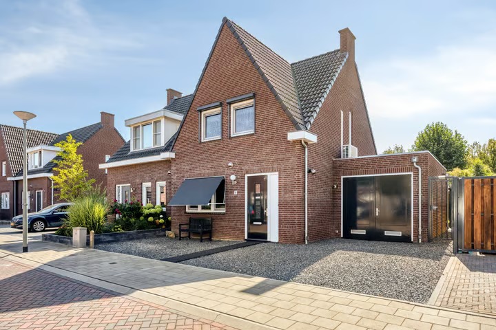 2-onder-1-kapwoning Weidehof 8 in Wanssum
