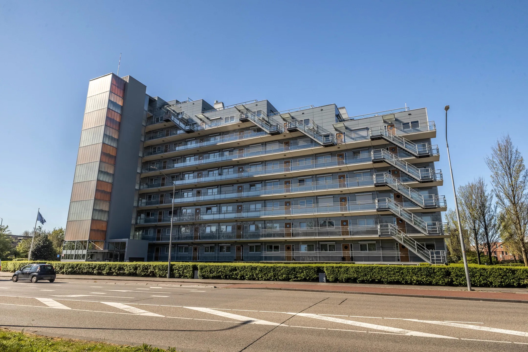 Galerijflat De Hoven 87 in Heemskerk