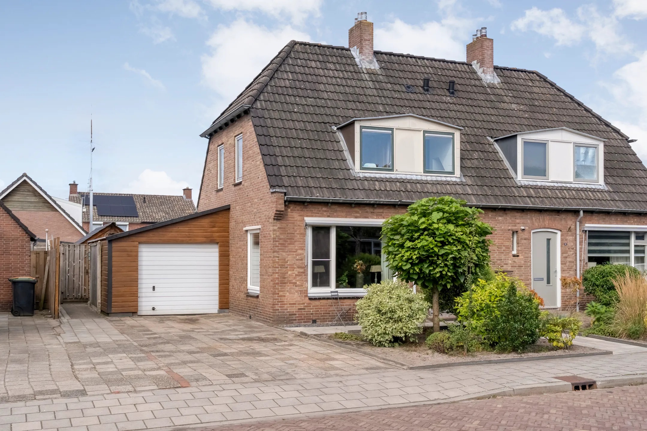 2-onder-1-kapwoning Irenestraat 9 Vroomshoop