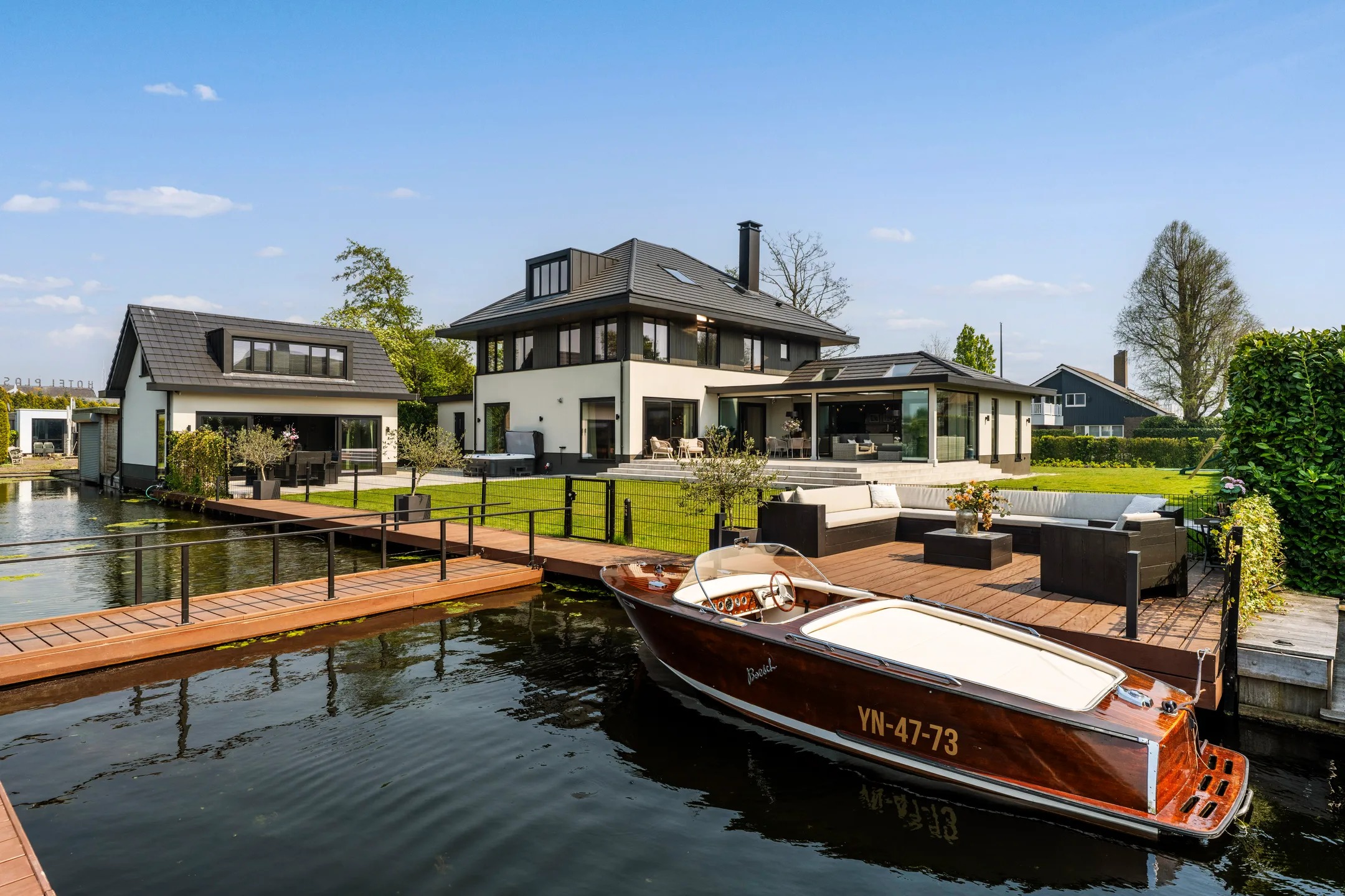Vrijstaande woning Baambrugse Zuwe 163 B in Vinkeveen