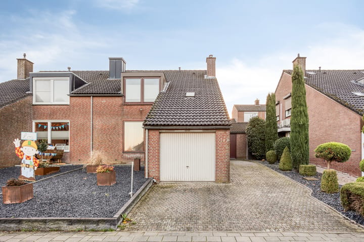 2-onder-1-kapwoning Sint Gerlachusstraat 14 in Banholt