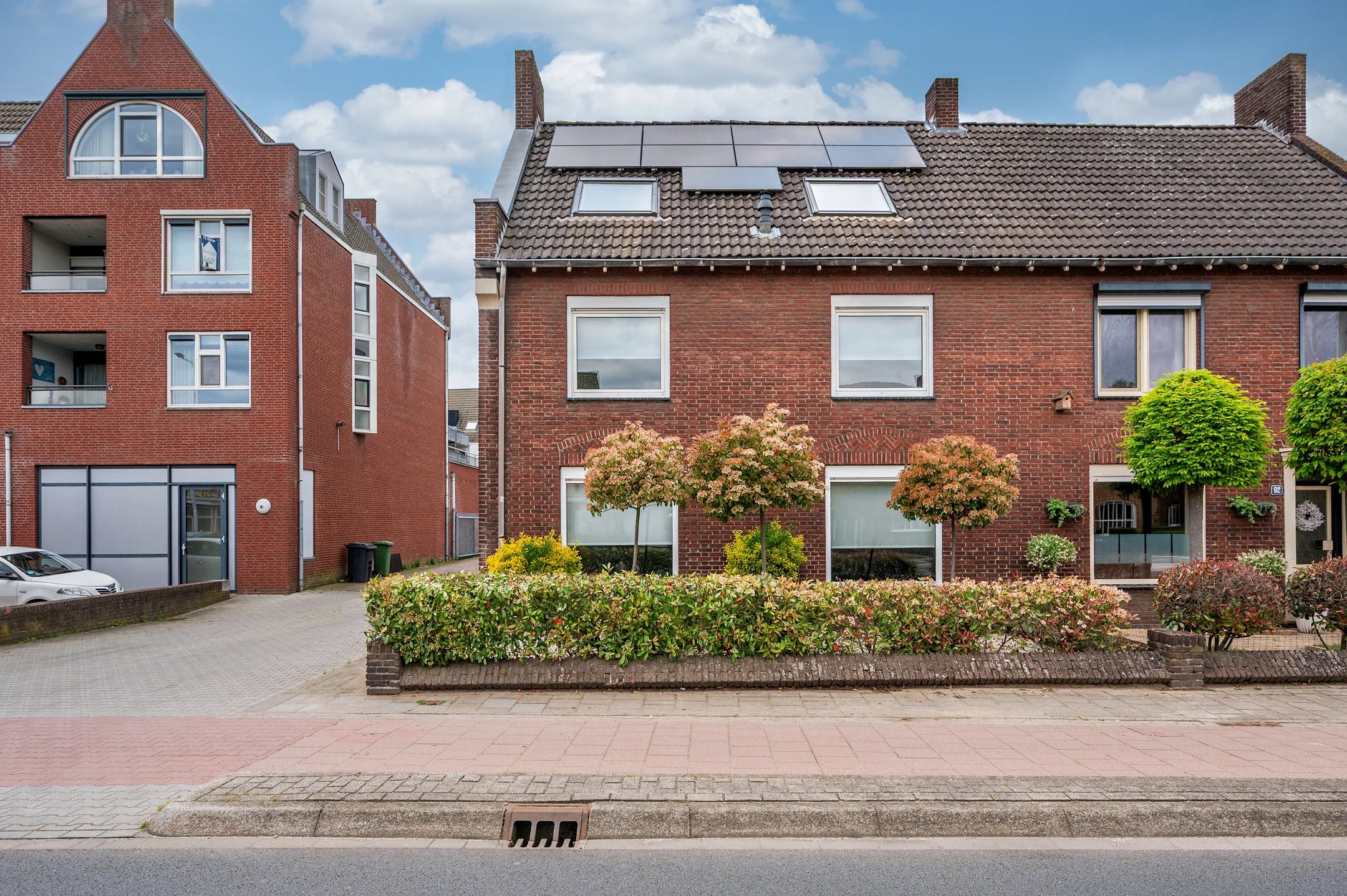 Hoekwoning Rijksweg 94 in Velden