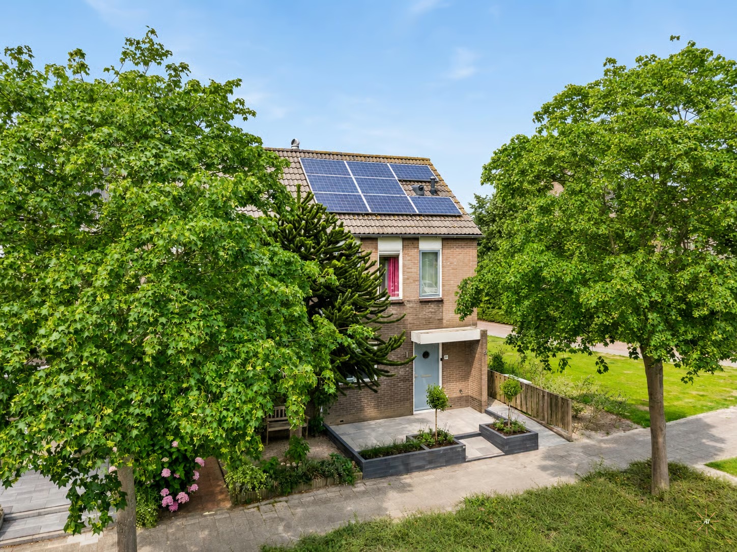 Hoekwoning Klaproosweide 52 in Woerden