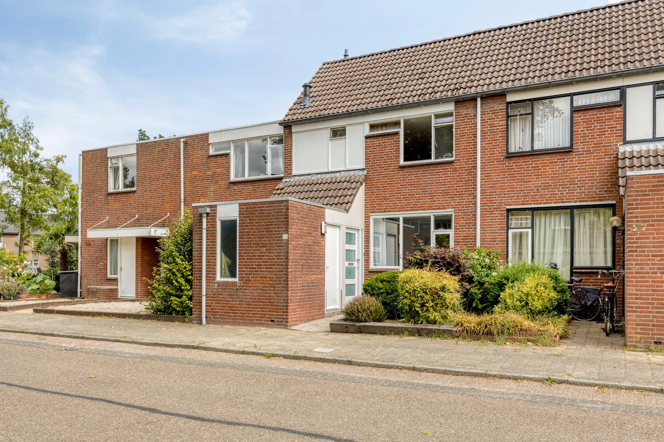 Tussenwoning Aronskelk 25 in Venray