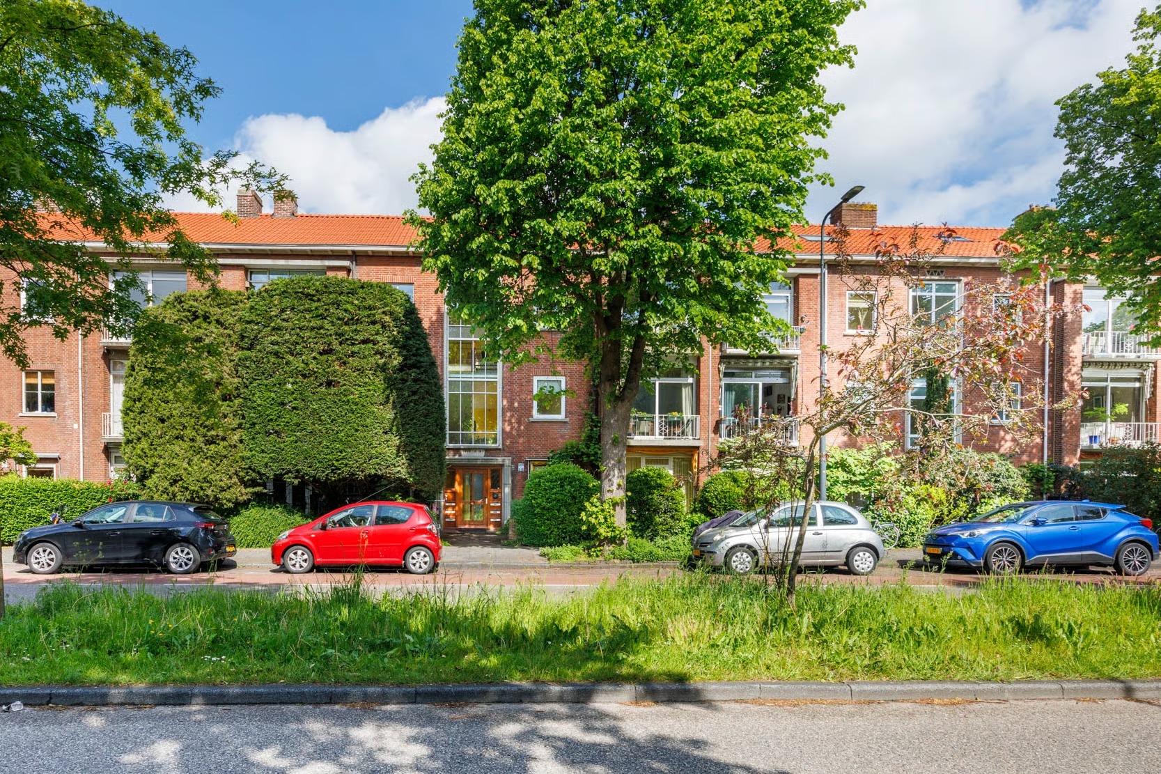 Portiekflat Burggravenlaan 215 in Leiden