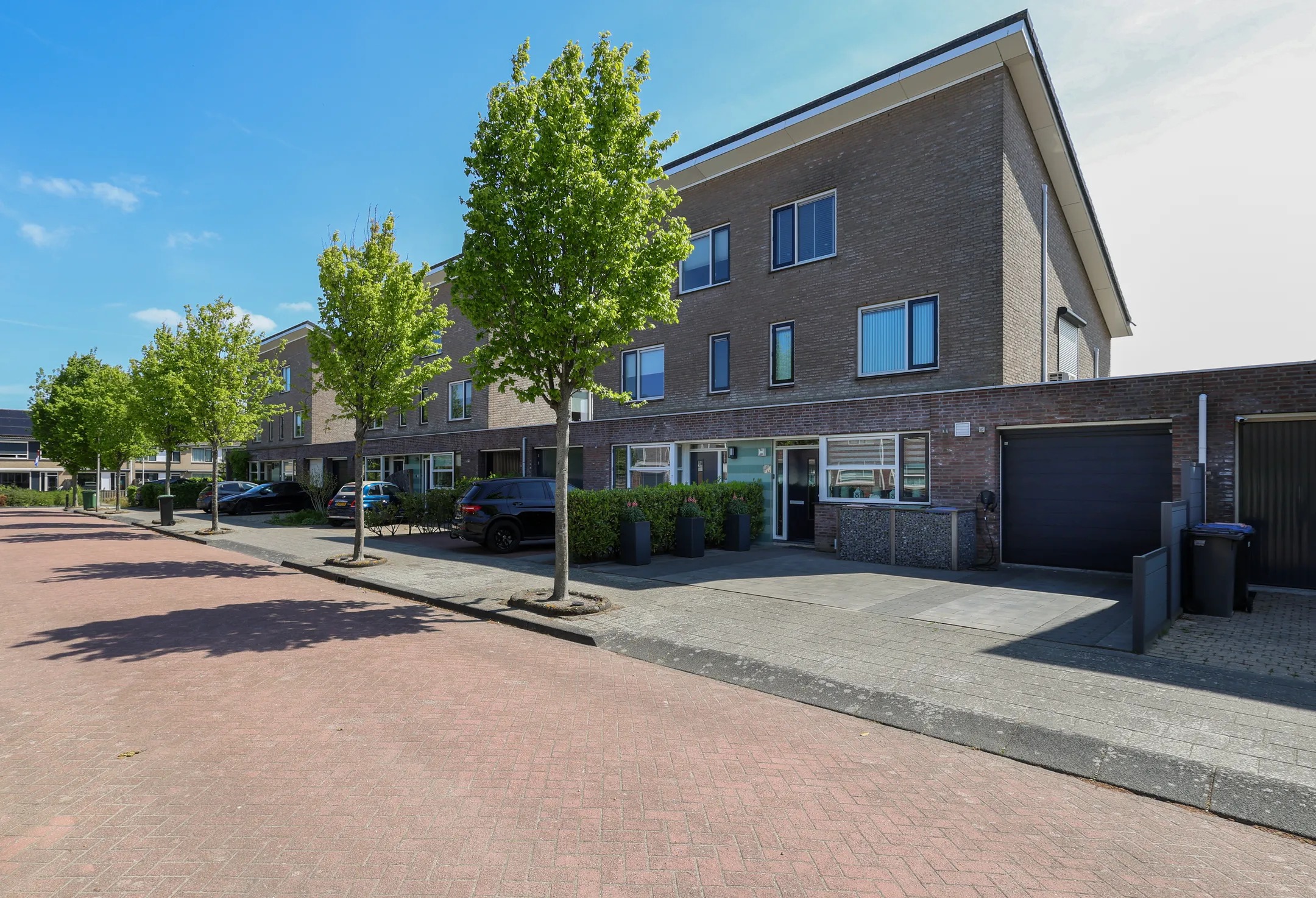 Geschakelde 2-onder-1-kapwoning Gravenlaan 12 in Oostvoorne