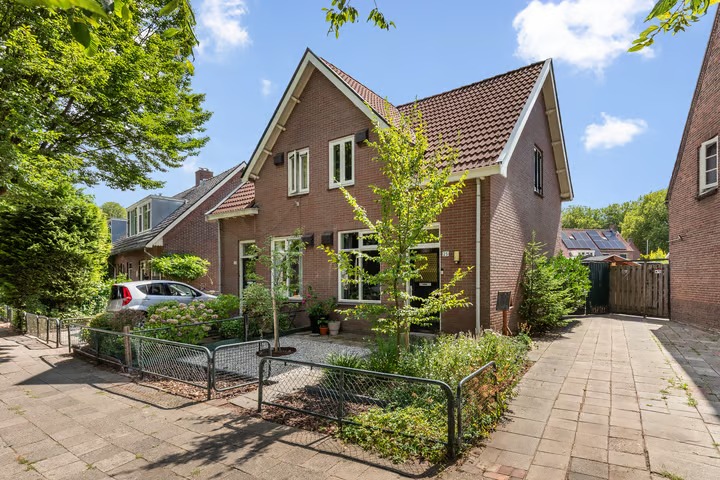 2-onder-1-kapwoning Weversweg 25 in Hengelo