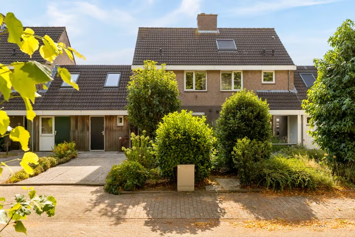 Geschakelde woning Dorpsstraat 40 in Houten