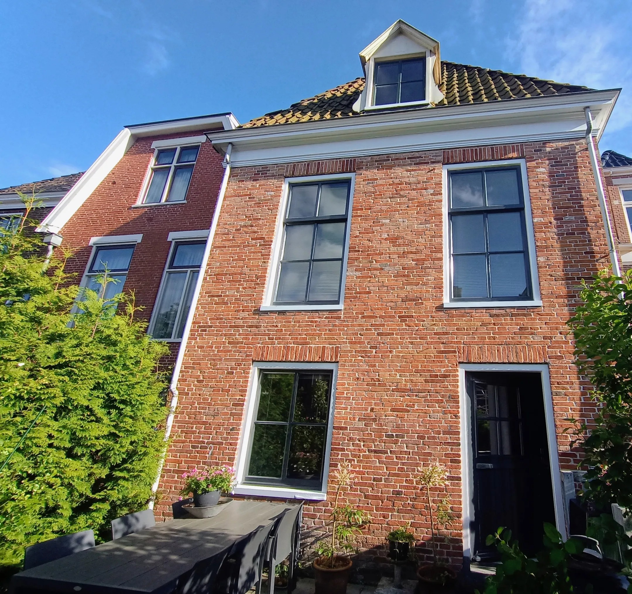 Geschakelde woning Dijkstraat 27 Appingedam