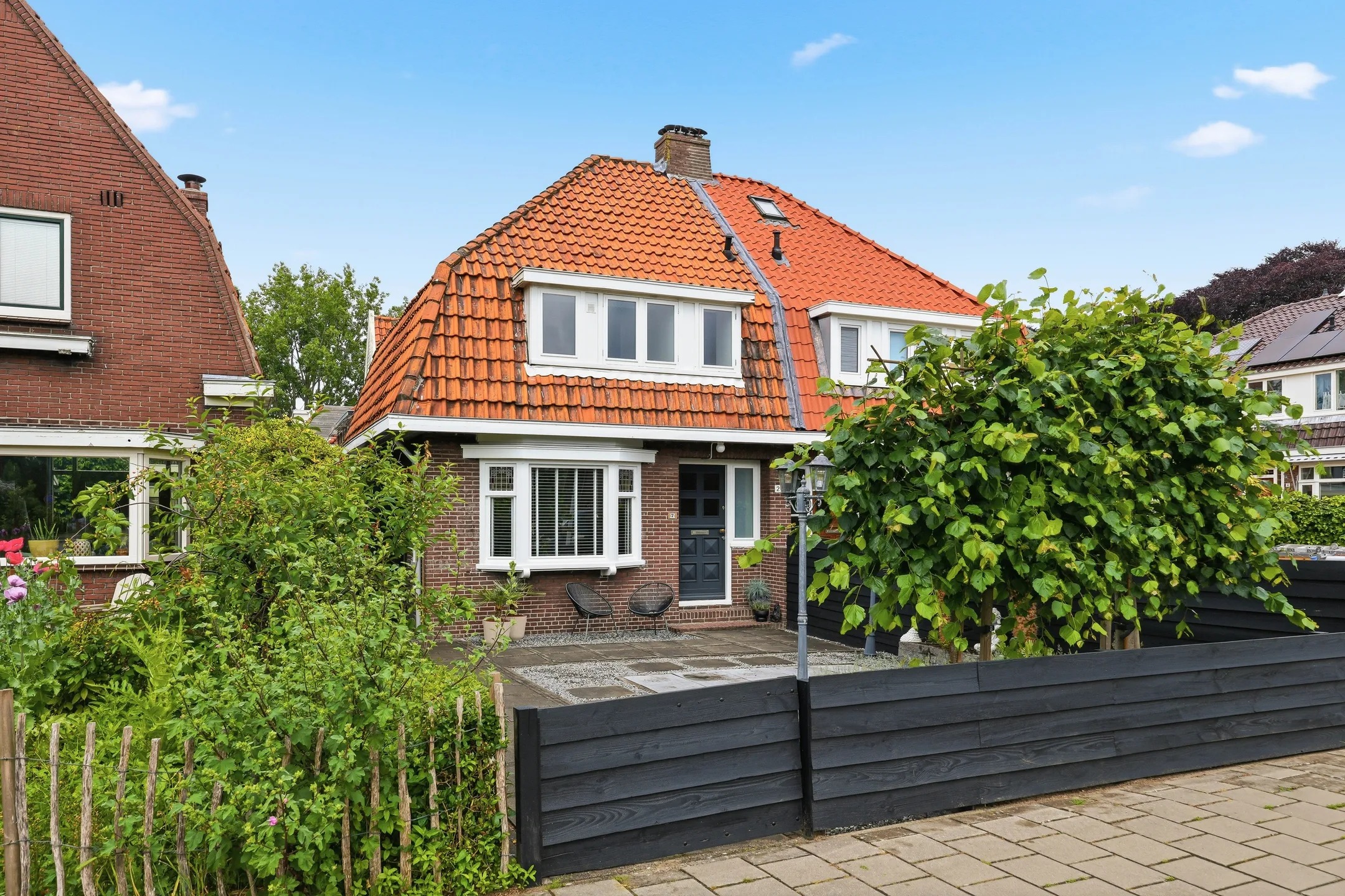 2-onder-1-kapwoning Dr. Jan Mulderstraat 2 in Zaandijk