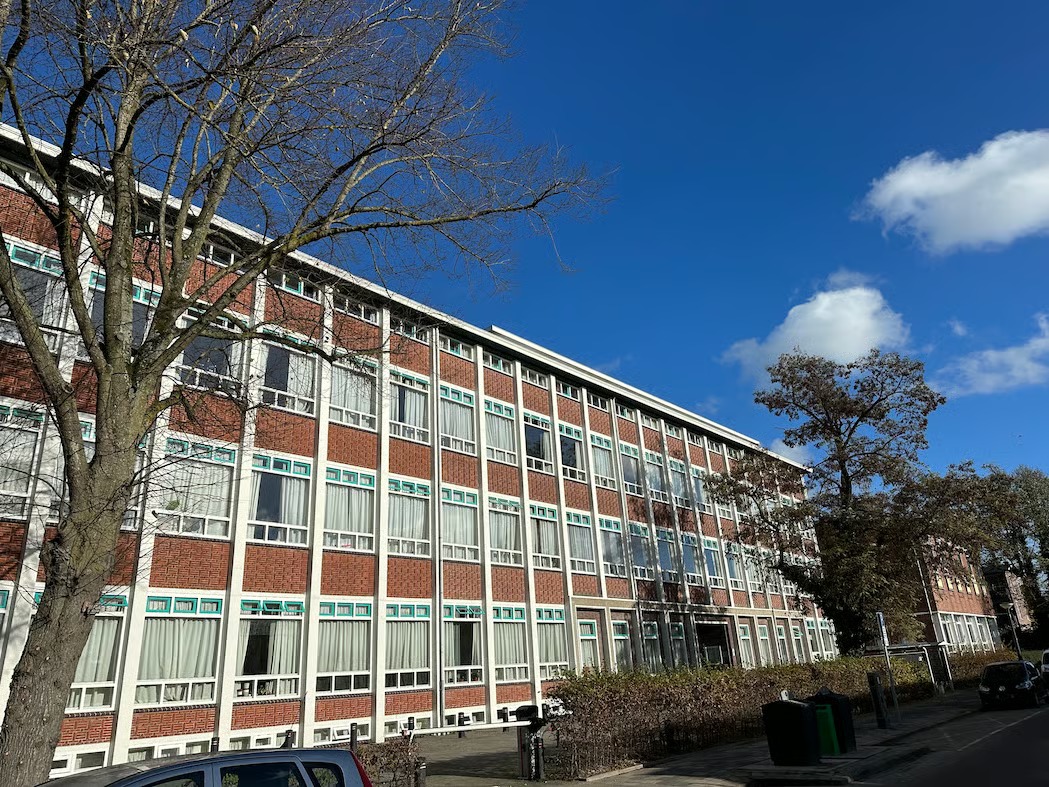 Portiekflat Heinsiusstraat 81 in Groningen