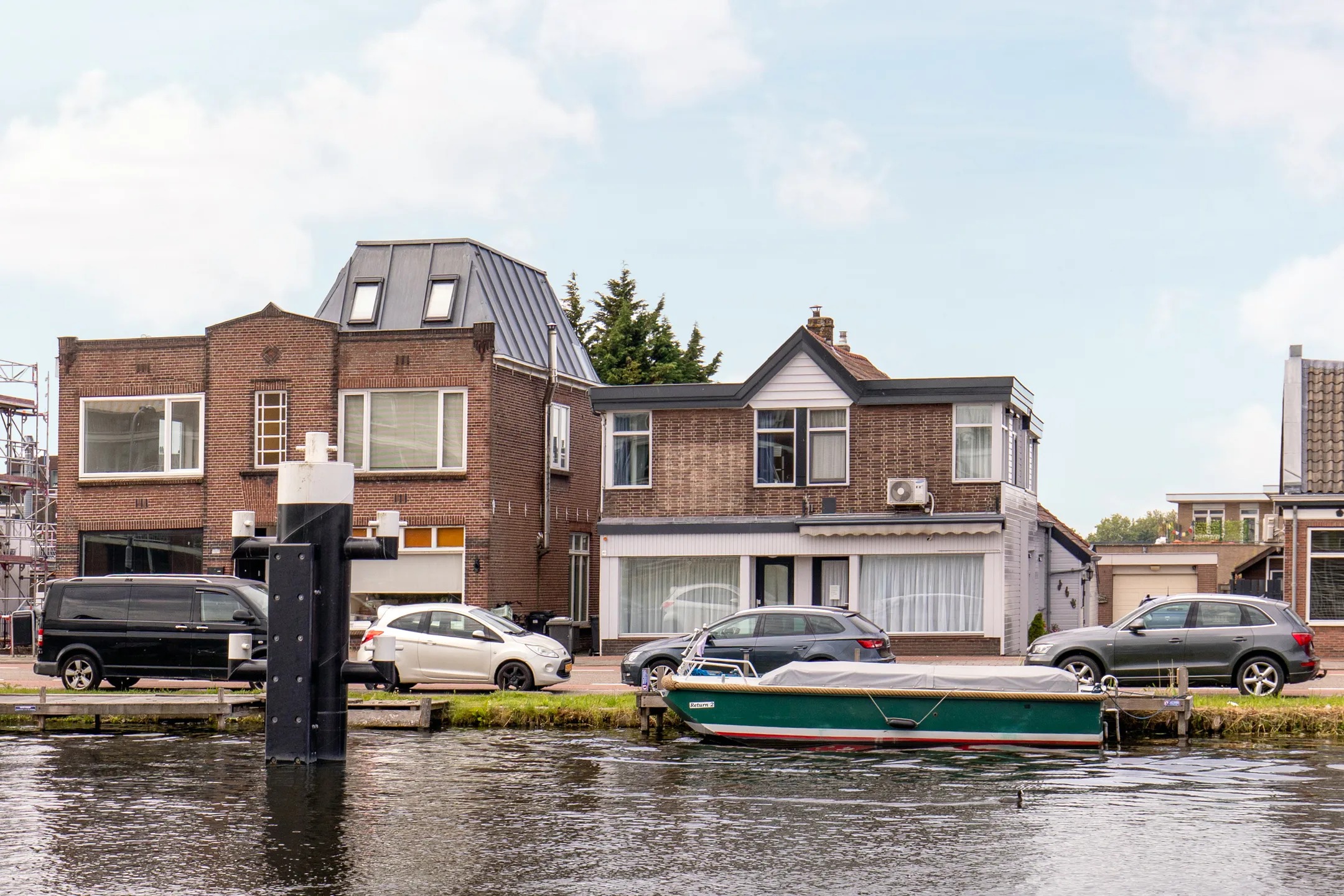 2-onder-1-kapwoning Zwanenburgerdijk 459 in Zwanenburg