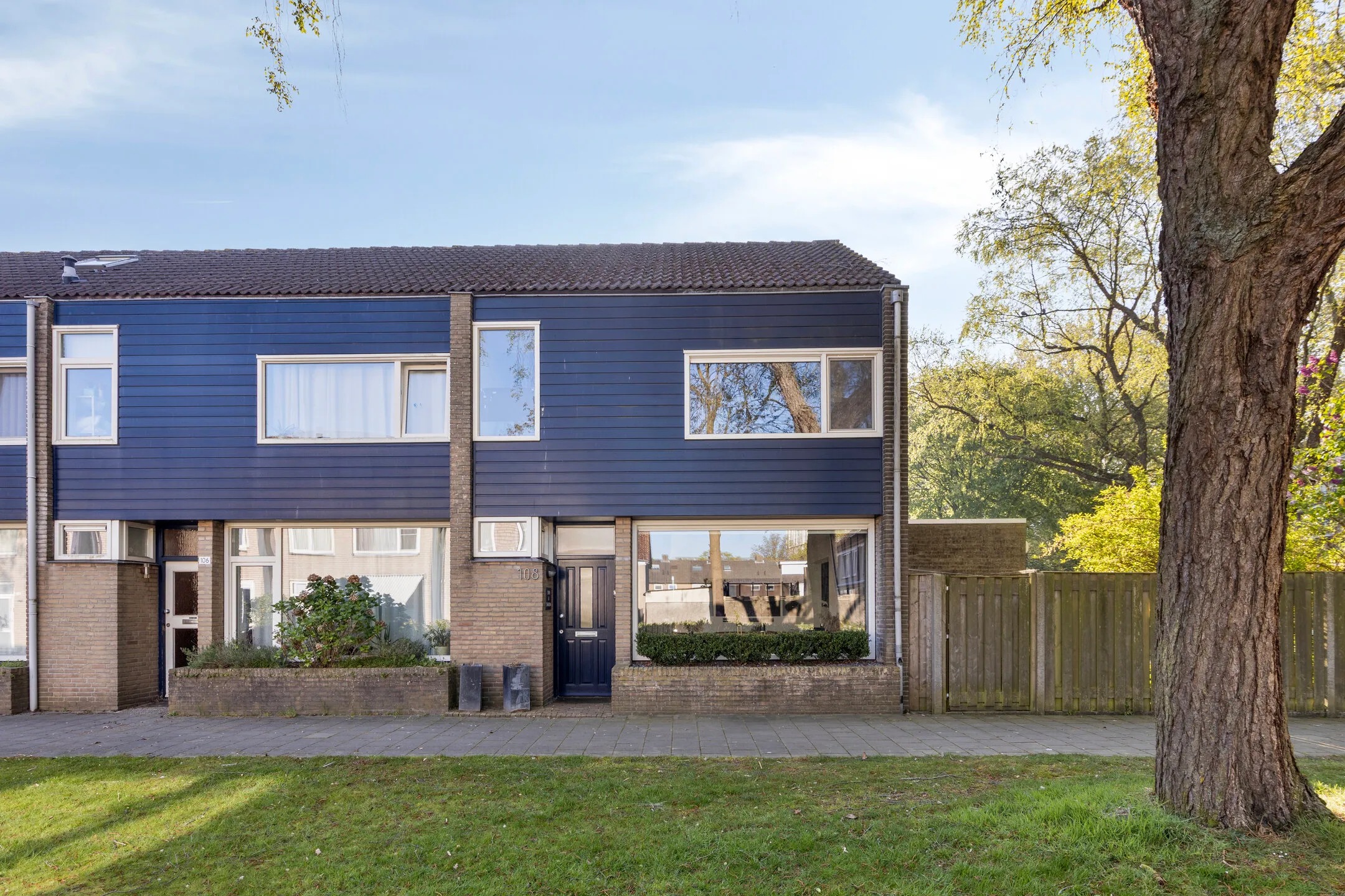 Hoekwoning Brahmsstraat 108 in Tilburg