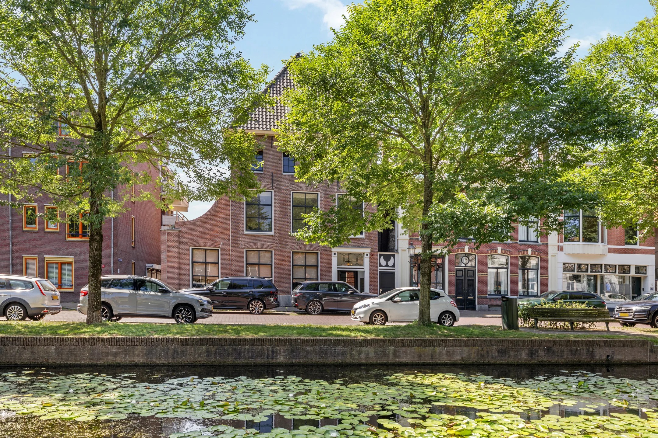 Portiekflat Nieuwstad 100 g in Weesp