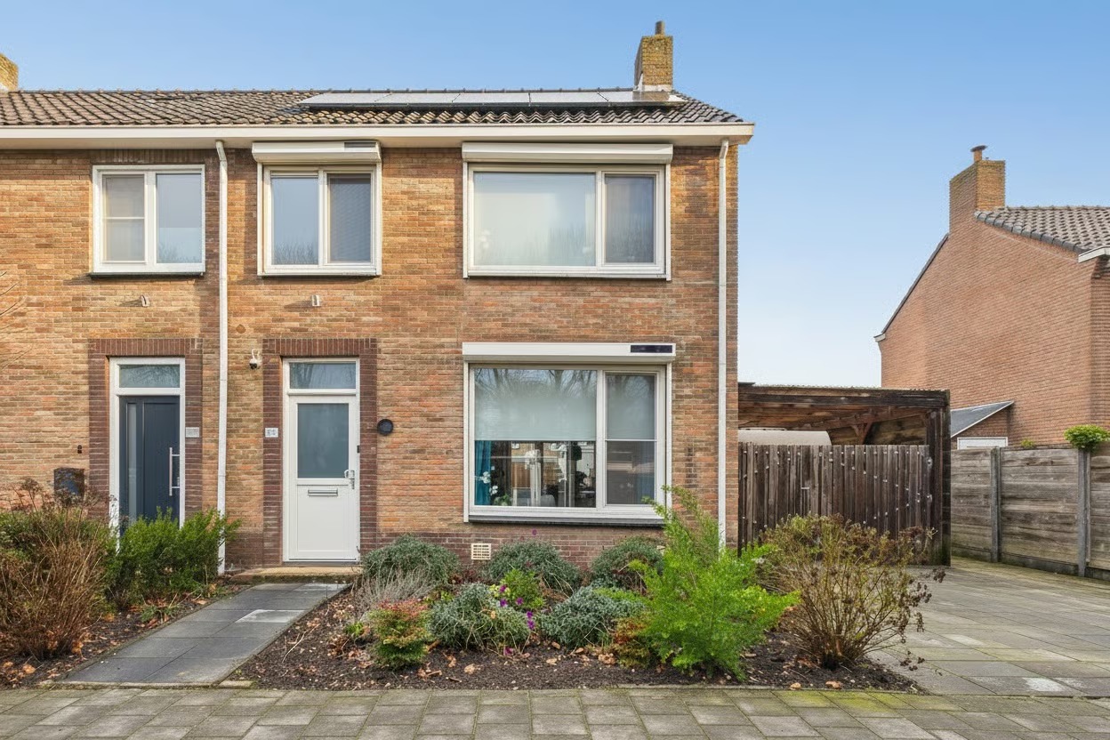Hoekwoning Nieuwe Vlissingseweg 334 in Middelburg