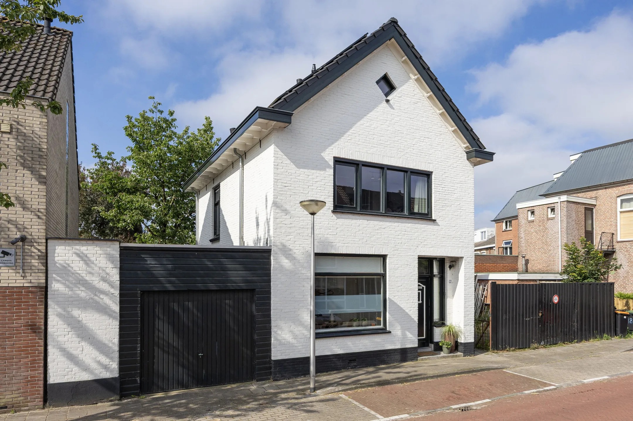 Vrijstaande woning Burgemeester Jacobsstraat 22 in Enschede
