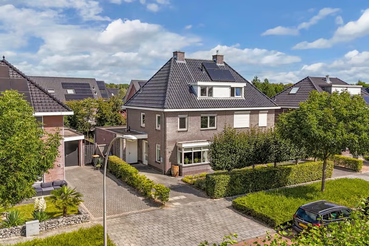 2-onder-1-kapwoning Fleminghage 15 in Emmeloord