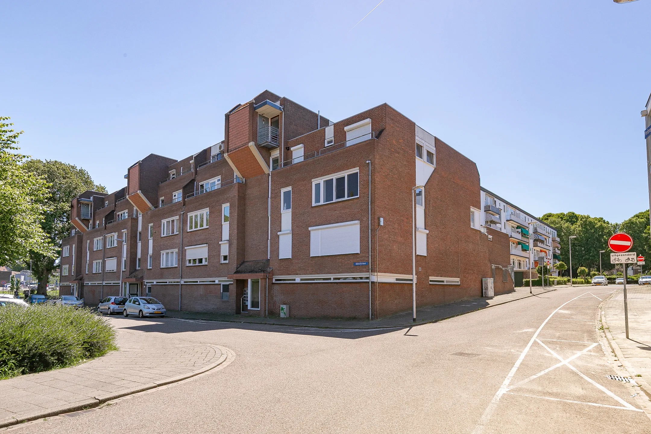 Portiekflat Drieschstraat 10 in Heerlen