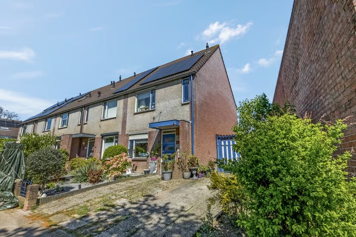 Hoekwoning Heideweg 17 in Elst Ut