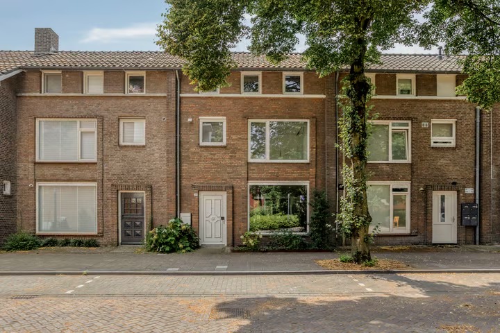 Tussenwoning Jan van de Capellelaan 21 in Eindhoven