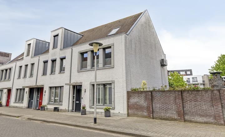 Eindwoning A.M. Frenkenstraat 8 in Helmond